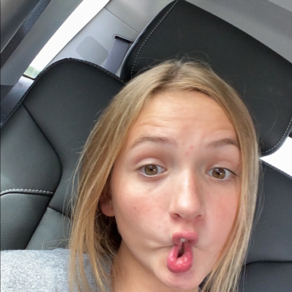Meet your Posher, Brynn